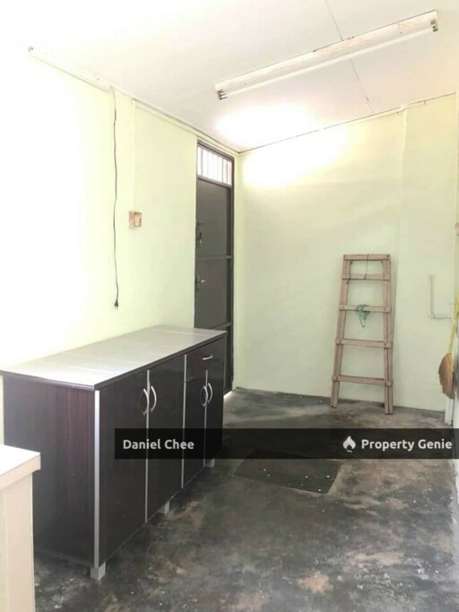 Pengkalan Semi Furnished Double Storey Terrace House FOR RENT