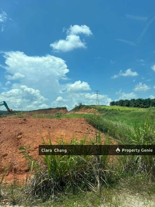 Senai Idaman 9.5 Acres Land Zoning Industrial for Sale