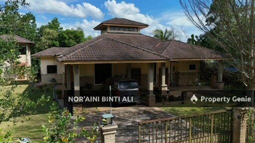 BUNGALOW LUAS + 2 LOT TANAH | KG CHENDERING, PERMATANG BADAK, KUANTAN