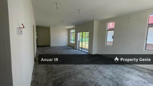 Bungalow Tasik senangin Semenyih