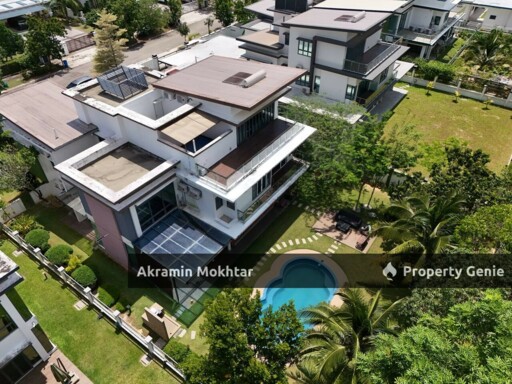2.5 Storey Bungalow Lake Garden Villas, Cahaya SPK  Seksyen U9, Shah Alam
