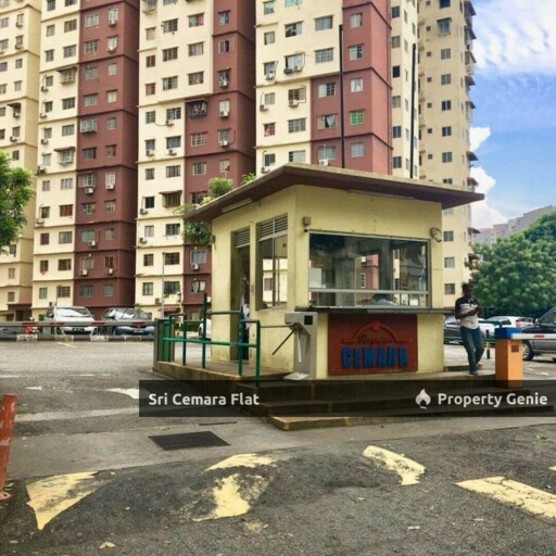 Sri Cemara Flat