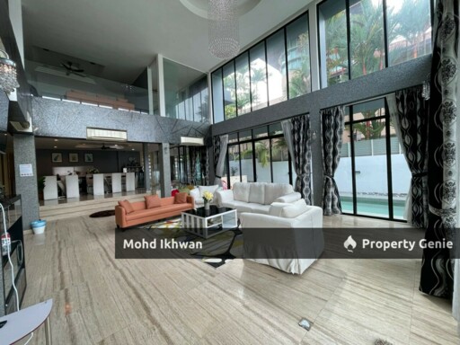 2 STOREY BUNGALOW JALAN AYER MOLEK TASIK TITIWANGSA
