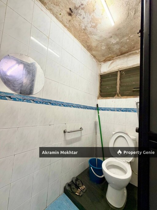 Freehold, Renovated & Bebas Banjir | Double Storey Terrace, Taman Perkasa Hulu Langat