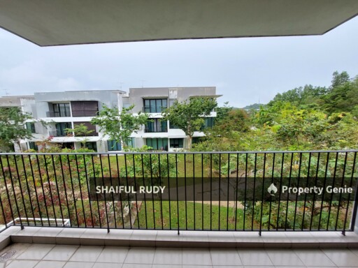Cahaya SPK Gem: Spacious Townhouse with Premium Features!