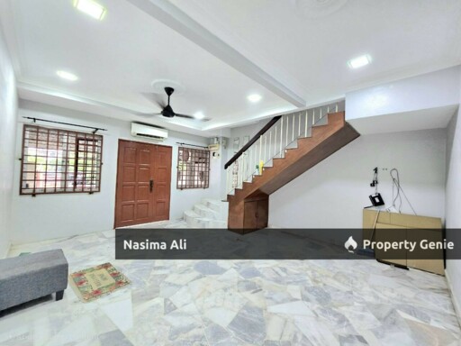 Facing Open 2 Storey Taman Kosas