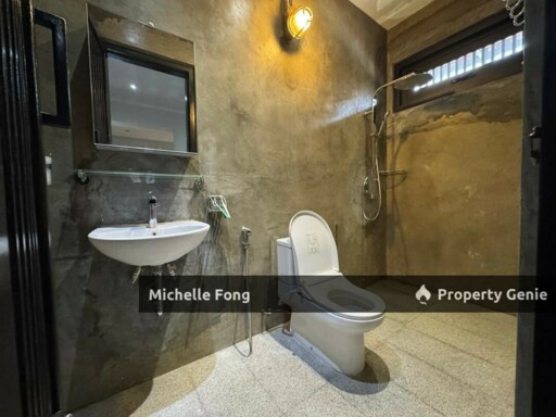 Taman Perling / 3 Storey Bungalow / Unique Unit /