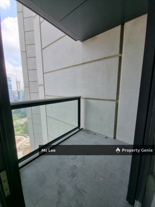 The Troika @ KLCC - Level 39 KLCC park view - 400m / 5 mins walk to LRT Ampang Park