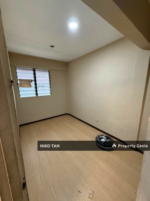 Flat Plentong With Fully Renovated For Sale