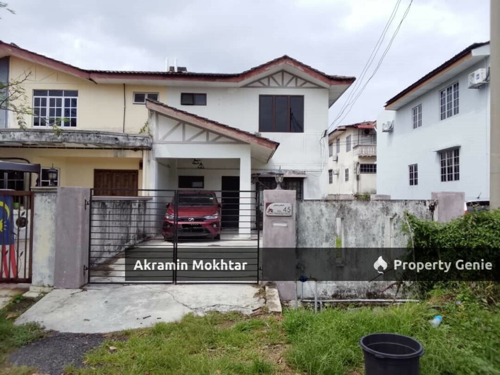 FREEHOLD & END LOT | Double Storey Terrace House Kemboja 4A Bukit Sentosa Rawang