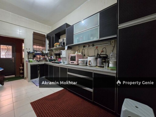Extended Kitchen | 2 Storey Intermediate Terrace @ Alam Budiman, Seksyen U10, Shah Alam