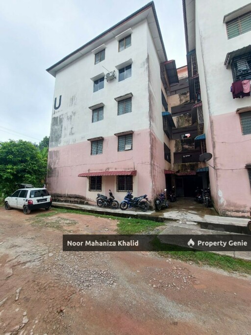 Pangsapuri Bandar Tasik Kesuma Beranang