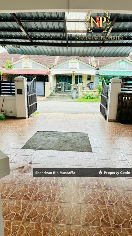 Single Storey House. Taman Pulai Indah. International Lot. Full Loan