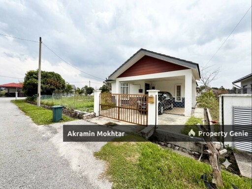 FREEHOLD, PARTIALLY FURNISHED & TANAH LUAS 107×80 | 1 Storey Bungalow, Mahkota Hills, Seksyen 18 Bandar Tasik Senangin, Lenggeng