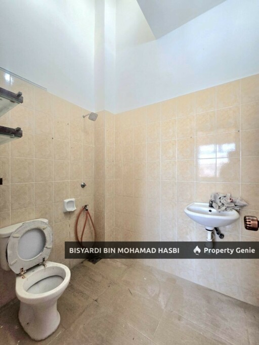 2 Storey Terrace House, Taman Mawar Bandar Baru Salak Tinggi, Sepang.