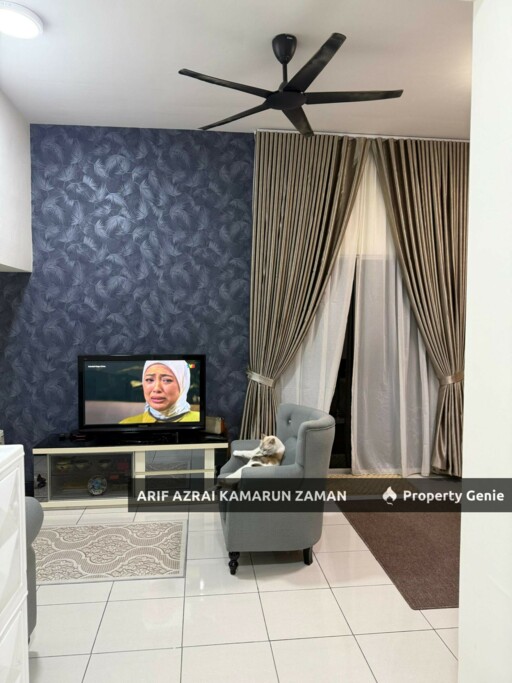 [Corner Lot] Lower Floor Townhouse  Kita Mekar, Cybersouth Dengkil | 3R2B | RM1,800/month