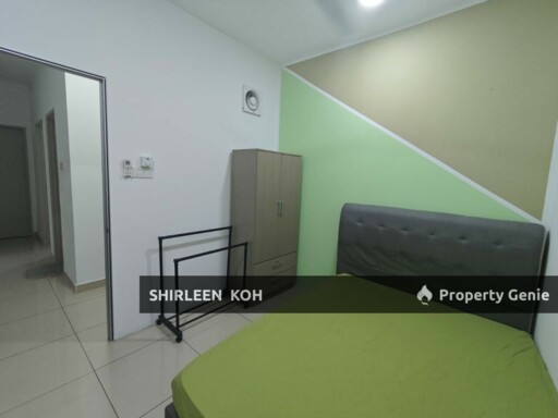 Room for rent at Aliff Avenue @ Damansara Aliff Tampoi
