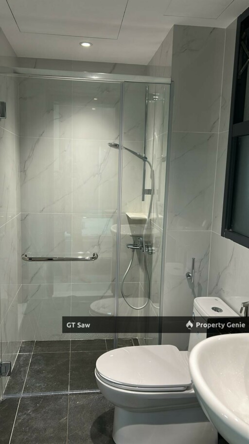 KL Trillion Newly refurbished 2 Bedroom for Rent near to MRT & KLCC