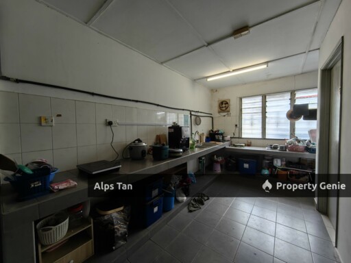 Jalan SS 15-2E Subang Jaya (Female Unit Only)