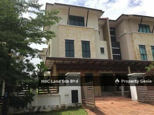 Jelutong Heights 8