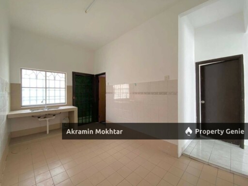 Freehold | Double Storey Terrace End Lot Jalan Pending 5, Bandar Puteri Klang