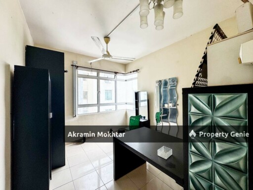 Corner Unit & 1 Parking | Mutiara Anggerik Apartment Seksyen 15, Shah Alam