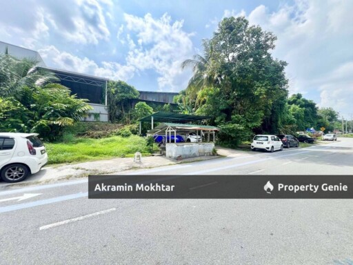 Freehold & Renovated | [End Lot] Double Storey, Taman Koperasi Cuepacs @ Kajang