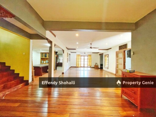 PANTAI SEPANG PUTRA BUNGALOW