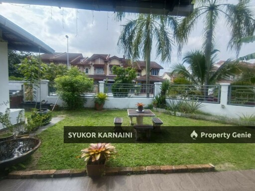 CORNER LOT Double Storey Bandar Bukit Raja, Klang Jalan Makyong.