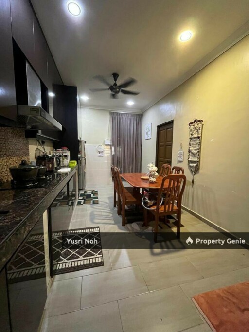 Rumah Teres 1.5 Tingkat @ Equine Park, Seri Kembangan