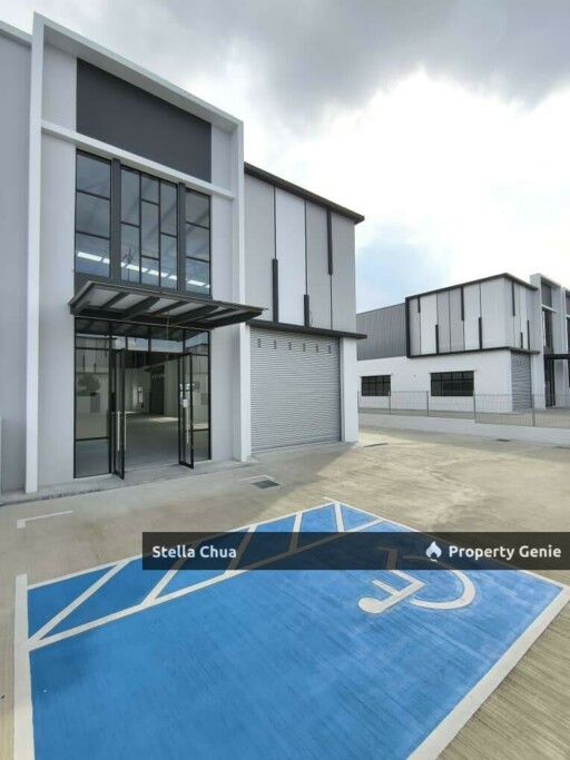 Single Storey Cluster Factory For RENT 📍Jalan Ekoperniagaan 3/x@Tmn Ekoperniagaan Phase 3@Eco Business Park 1