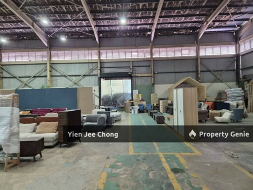 Detached Factory at Jalan Utarid U5/26 Shah Alam For Sale