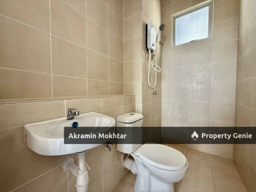 Freehold, Brand New, Partially Furnished & 2 Parking | Residensi Adelia 4 Bangi Avenue, Bangi Kajang Selangor .