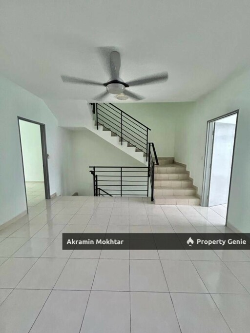 Freehold & Partially Furnished | 3 Storey Bangi Avenue Seksyen 7