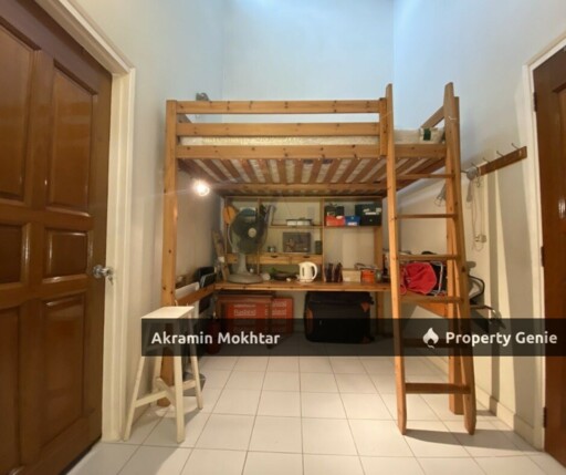 FREEHOLD & FULLY RENOVATED | TAMAN BUKIT JOBINA 3 STOREY TERRACE