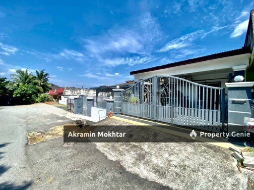 Freehold & RENOVATED | Single Storey Terrace@Taman Dusun Jaya, Semenyih