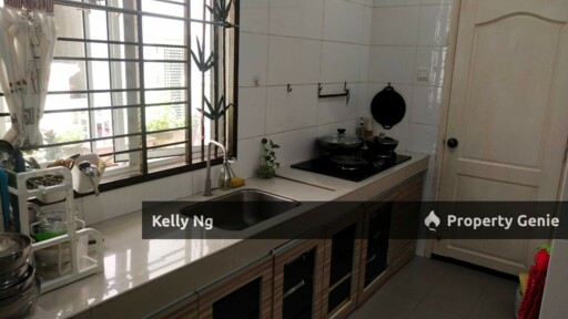 3 Sty House Fully Furnished At Anjung Sari Setia Alam For Rent