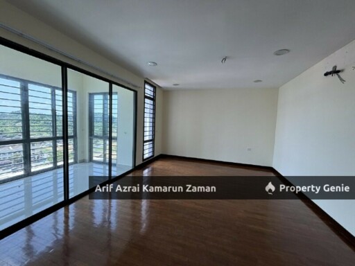 [Newly Refurbished] HUGE 6-Bedroom Penthouse @ Alam Desa Park Village, Presint 15 Putrajaya | 6 Bedrooms | 7 Bathrooms | 3,280 sqft | RM6,000