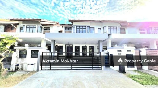 FREEHOLD, FACING OPEN & REFURBISHED | ARCA KARYA SUPERLINK DOUBLE STOREY ALAM IMPIAN (SEKSYEN 35 ALAM IMPIAN)