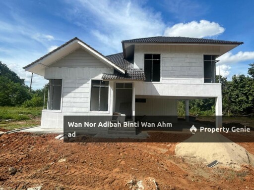 BANGLO SPLIT LEVEL 2 TINGKAT KG HUTAN PASIR KETEREH KELANTAN