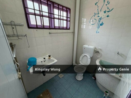 Bercham Double Storey Semi D Chinese Area  Near Lotus Bercham Tasek