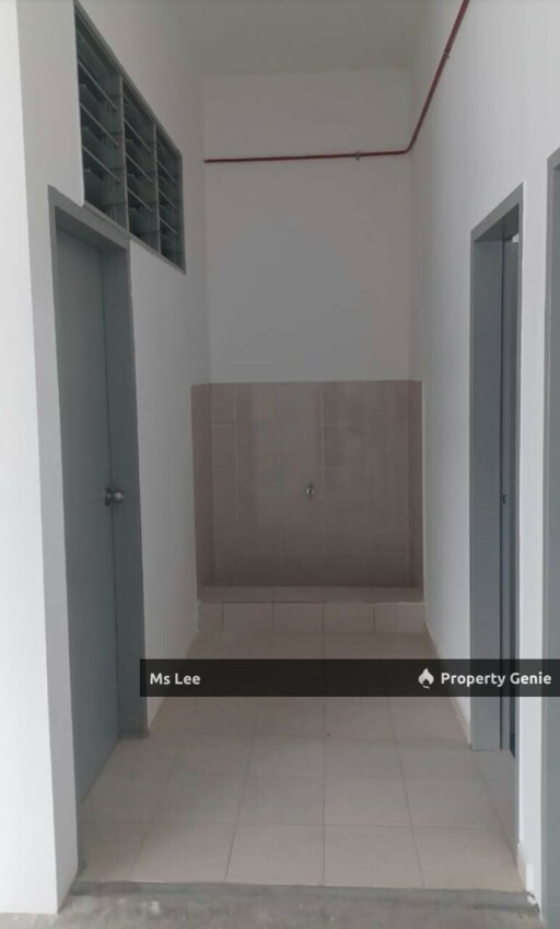 3 Storey Semi-Detached Factory with office-Kawasan Perindustrian Ladang Acob @ Kapar-Ready Now