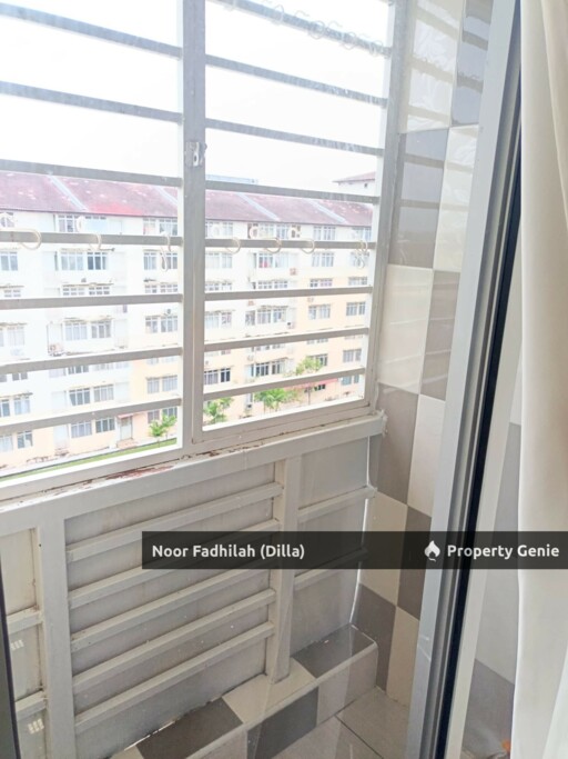 Sewa Partial Furnished Apartment Taman Topaz