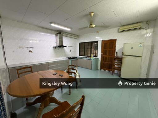 Sungai Siput Huge Land Double Storey Semi D 50x102 Corner Lot
