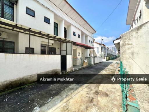 Fully Furnished & Renovated | Double Storey Taman Saujana KLIA, Kota Warisan Sepang