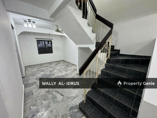 Double storey terrace house @ Villa Damansara, Seksyen 6 @ Kota Damansara