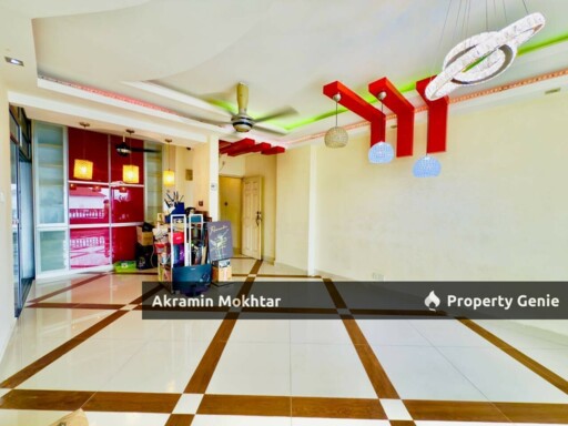 Corner Unit, Renovated & 2 Covered Parking | Sunway Suriamas Condominium, Bandar Sunway Selangor