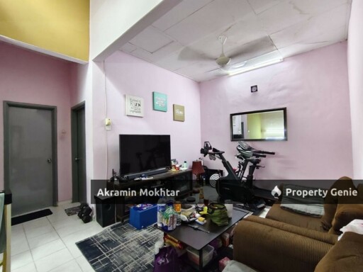 FACING OPEN Double Storey Terrace House LEP 5, Taman Lestari Putra, Seri Kembangan Selangor