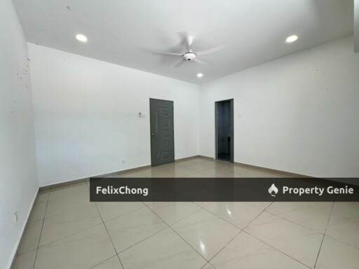 Taman Bukit Kempas 2 Sty Terrace,Johor Bahru,Renovated,Extend