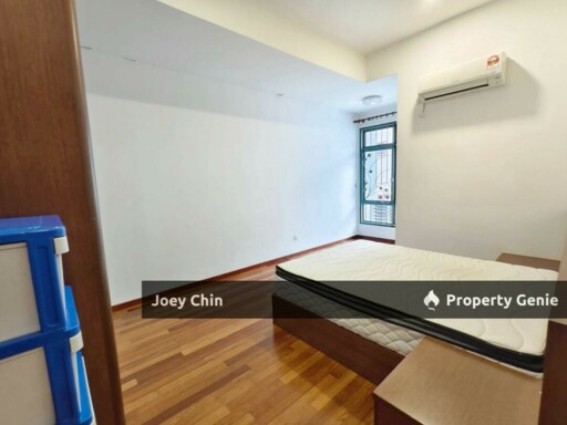 Impian Emas-Bukit Impian Double Storey Super-Link House